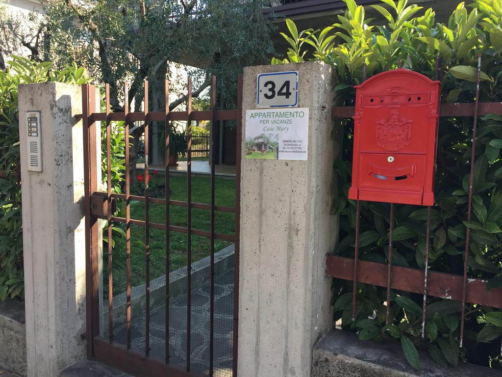 Casa Mary Due - Trilocale Con Giardino Privato A Due Passi Dal Lago Sirmione Extérieur photo